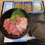 伊勢志摩まぐろ食堂 - 