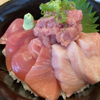 伊勢志摩まぐろ食堂_1