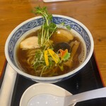 らぁ麺 くろき - 魚介醤油　麺は全粒粉入り
