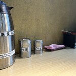 そばの神田東一屋 - コンディメンツ。