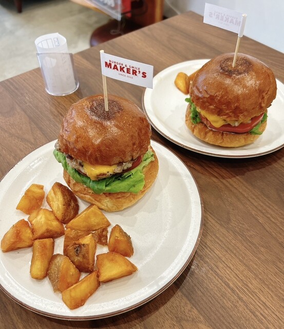 Burger & Smile Maker's （バーガー & スマイル メイカーズ） - 亀山