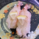 佐助 - 炙り赤海老　330円