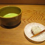 京味 もと井 - 淡雪羹 と お抹茶。