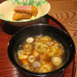 京味 もと井 - 味噌汁：お揚げ。葱。