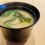 すしやのたい悟 - お椀　ハーフも応じてくれるというお話よ。