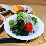 ホテルマイステイズ - サラダなど