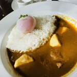 カスカード - いそしおカレー（温玉のせ）