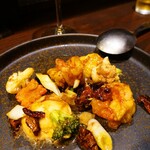 口福菜 亀吉 - 海老とモッツァレラチーズの唐辛子炒め