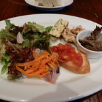 バルベッタ - 前菜５種（とサラダ）