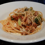 バルベッタ - ソーセージとブロッコーリーのポモドーロ