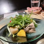 好し智 - 炙ったホタテ、柿、牡蛎のサラダ