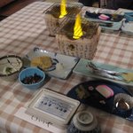白い小屋 - 朝食は七輪で