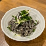 炭火焼肉ホルモンさわいし - センマイ刺し