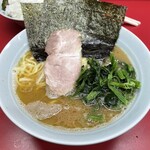 家系ラーメン 武将家 - 