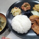 鉄板焼 鍋料理 GuuGuu - 