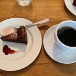 トラットリア ポルチェリーノ - 