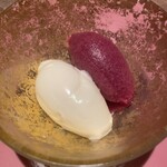 神戸牛炉釜ステーキ GINZA KOKO炉 - シェフ特製アイスクリーム(ミルク、巨峰)