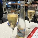 台湾+中華バル 台中香 - 輝きどき金箔入りスパークリング
