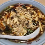 温馨 - 酸辣湯麺！卓にお酢とラー油もあるので追加で入れるのもオススメです！