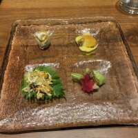 カントニーズ 燕 - 