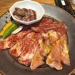 焼肉トラジ - 