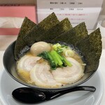 らぁ麺 団欒 - 濃厚醤油(別アングル)♪