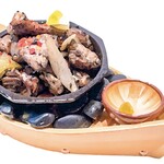 日本栄光酒場 ロッキーカナイ - 豚クロー黒っこ焼き