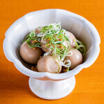 日本栄光酒場 ロッキーカナイ - うずらニンニク醤油漬け