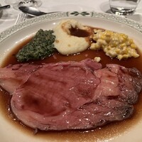 ロウリーズ・ザ・プライムリブ 恵比寿ガーデンプレイス店 - 安定