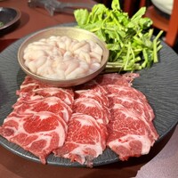 焼肉もちお - 白子とタン下のしゃぶしゃぶ