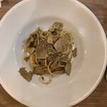 CALAMARI - 秋トリュフとコンテチーズのスパゲッティ