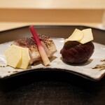 味幸 - カマス棒寿司、丹波栗渋皮煮、クワイチップス