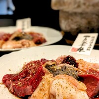肉 希々 - 