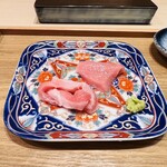 奥 - 中トロと大トロ