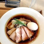 宍道湖しじみ中華蕎麦 琥珀 東京本店 - 特製醤油（手揉み麺）