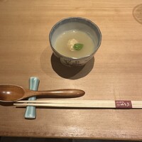 ゆば料理 東山ゆう豆 - 大葉カルダモン湯葉のスープ仕立て(☆☆☆)