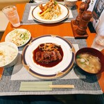 OOLUTO Kitchen Bar - 