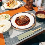 OOLUTO Kitchen Bar - 