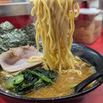 ラーメン 杉田家 本店 - 
