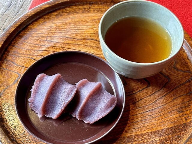 by 7jms195 : 赤福 本店 (あかふく)- 五十鈴川/甘味処 | 食べログ