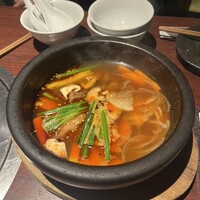 肉匠 牛虎 西中島店 - 