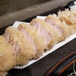 銘柄とんかつ 梟 - ロース。