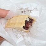 菓匠 新月堂 - ・「いたばし最中(¥145)」の断面。