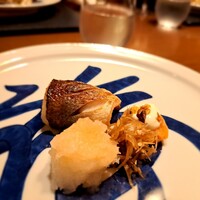 ラ・ボンバンス - ⚫「カマスの若狭焼き  ししとう　杏子蜜煮」