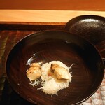 鈴田式 - ズワイ蟹真薯と松茸､水出汁昆布と削り立ての鰹節