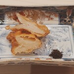 鮨 陸 - フカヒレ揚げ:
      黒七味で