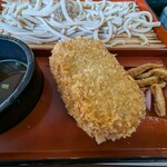 あぜみちレストハウス - 金賞とったコロッケ