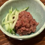 上野 - ローストビーフのユッケ