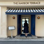 THE HARBOR TERRACE Restaurant - 