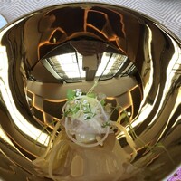 SALONE TOKYO - 水晶文壇の酸味がやわらくほのか。セロリとポロネギの味のバランスが秀逸で、どこから食べても新しい味になる料理。